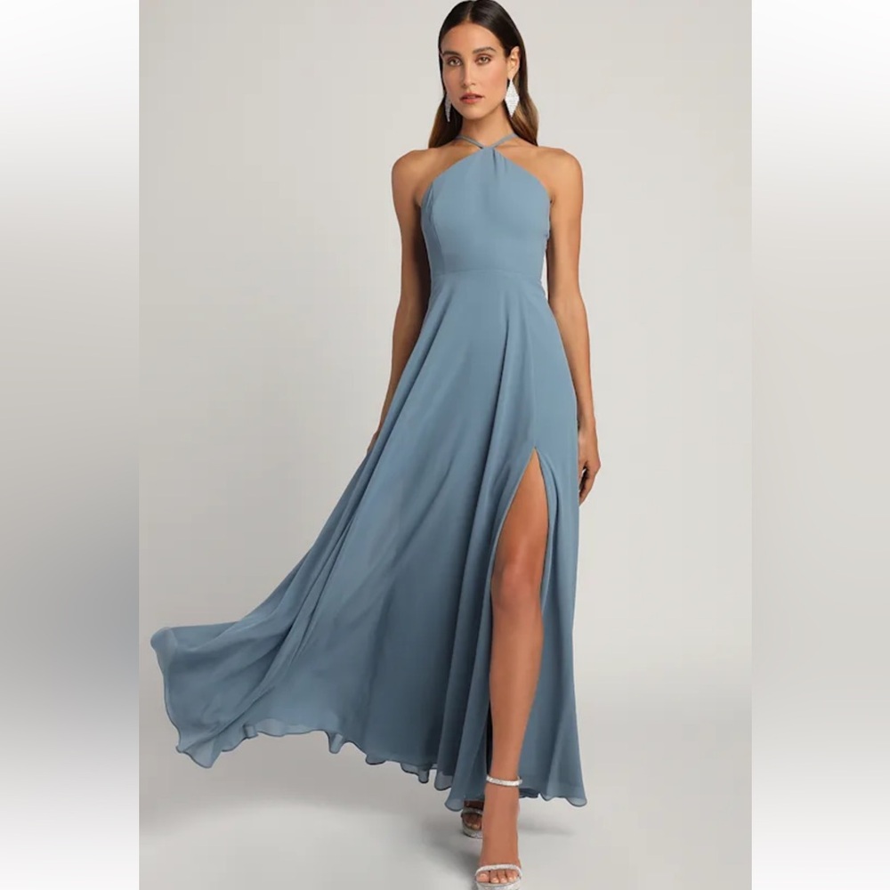CLOSING SALE Lulu's Dusty Blue Sleeveless Dress